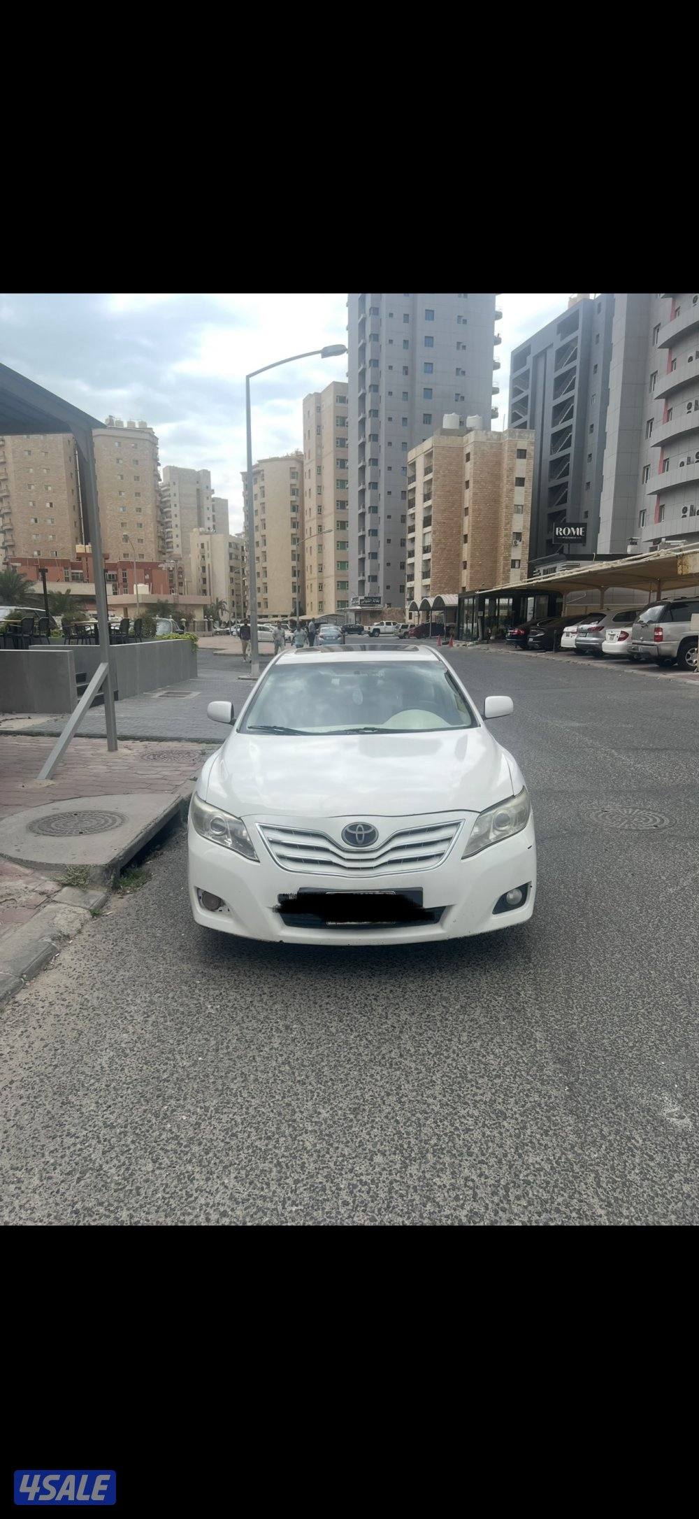 سيارة تويوتا كامرى كاملة المواصفات فتحة سقف سينسر خلفي مثبت سرعة4