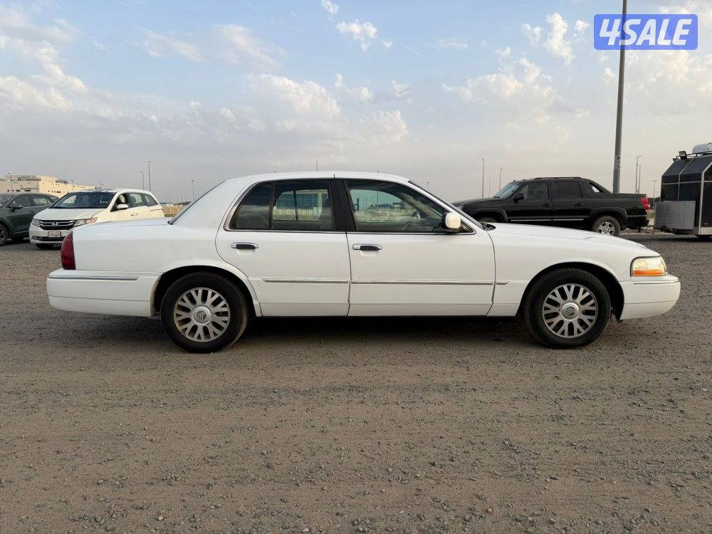 فورد نظيف جدا وسيرفس حديث8