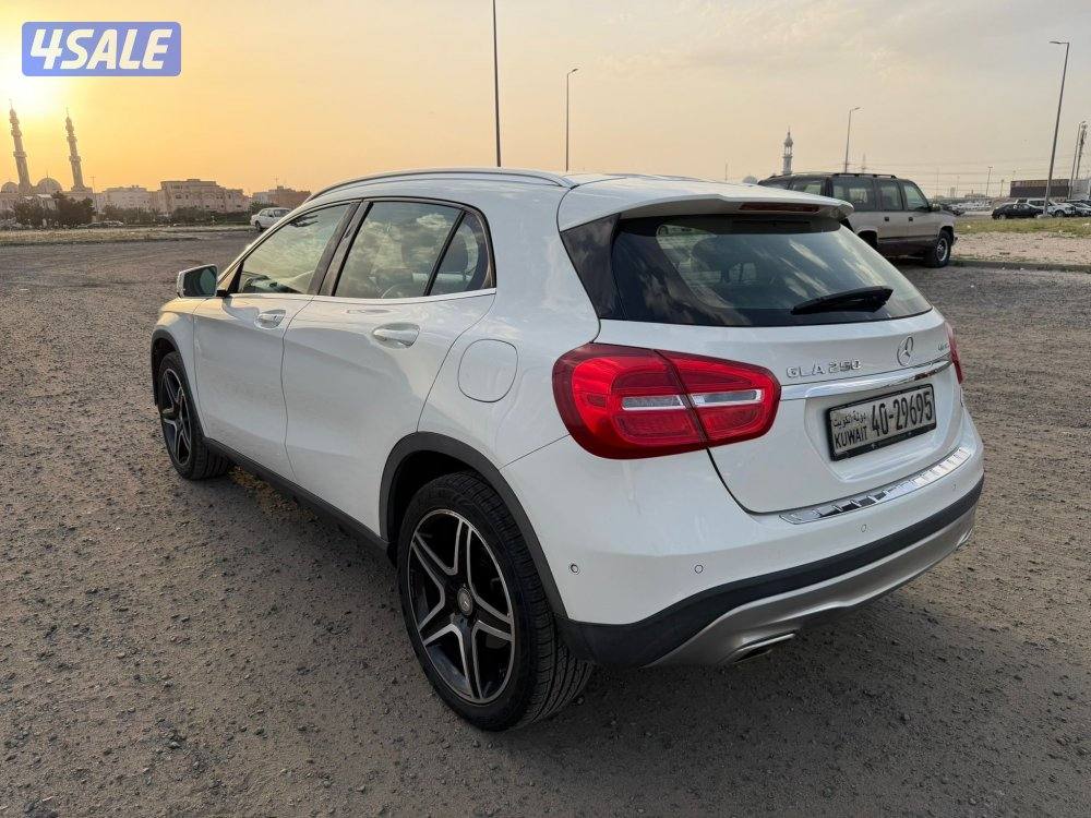 مرسيدس 2017 حجم GLA2500