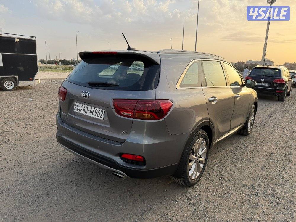 سورينتو 2018 بانوراما وبصمه وشاشه0