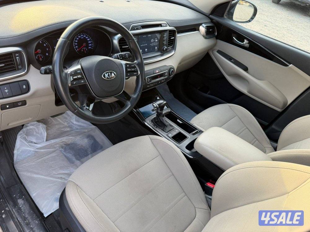 سورينتو 2018 بانوراما وبصمه وشاشه3