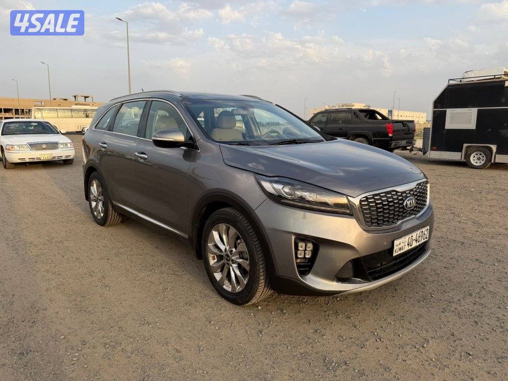 سورينتو 2018 بانوراما وبصمه وشاشه9