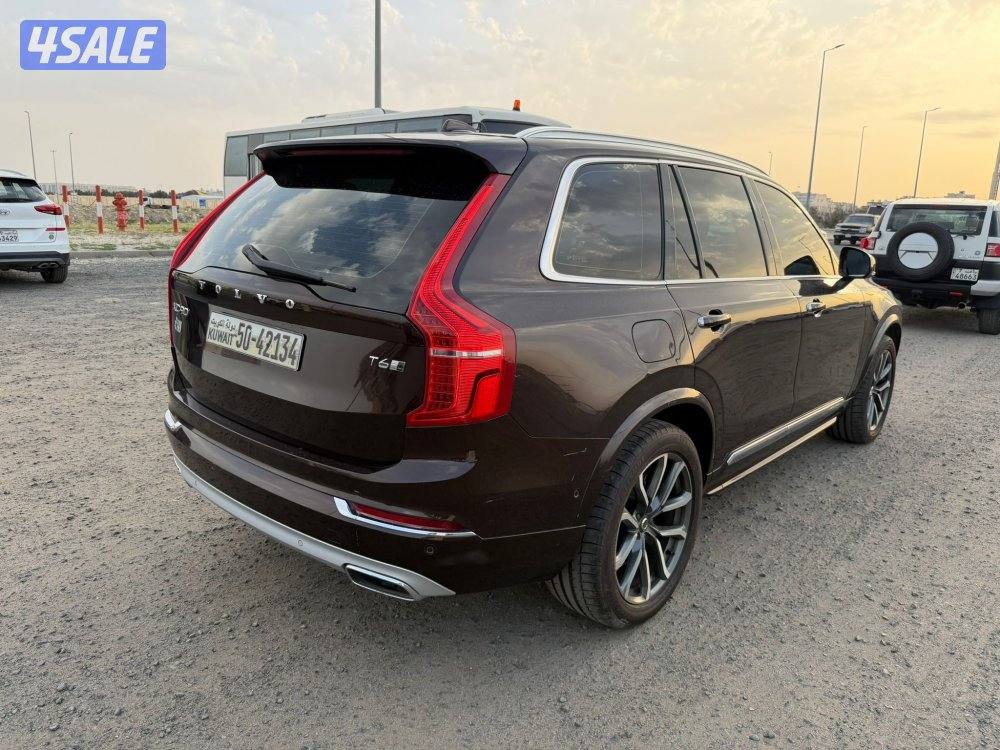 فولفو 2018 حجم XC900