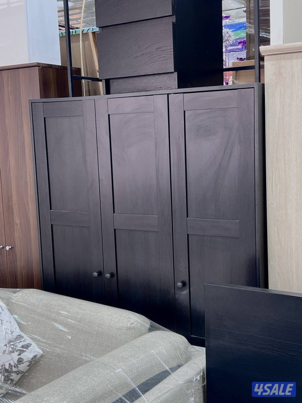 غرفة نوم ايكيا وكبتات ايكيا نظيفه جدا البيع منفصل او جمله1