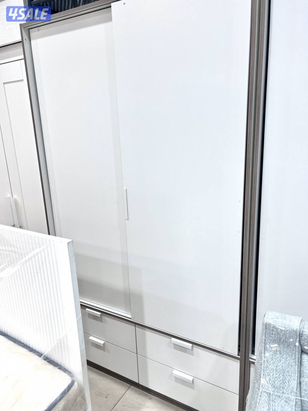 غرفة نوم ايكيا وكبتات ايكيا نظيفه جدا البيع منفصل او جمله6