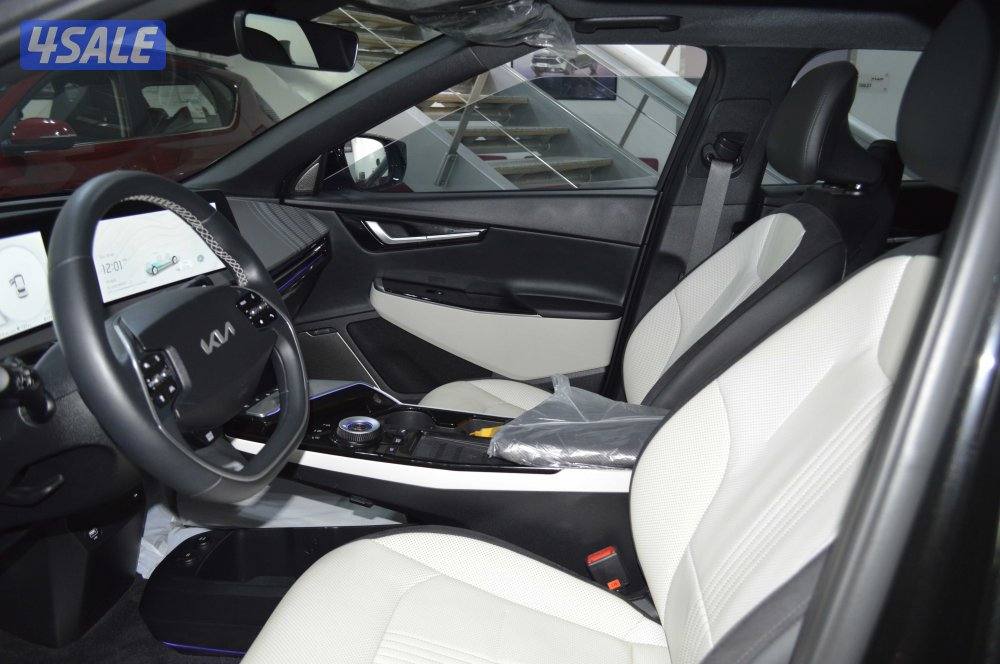 2024 Kia EV6 GT-Line (AWD) | Long Range 77.4kWh | Excellent Condition8