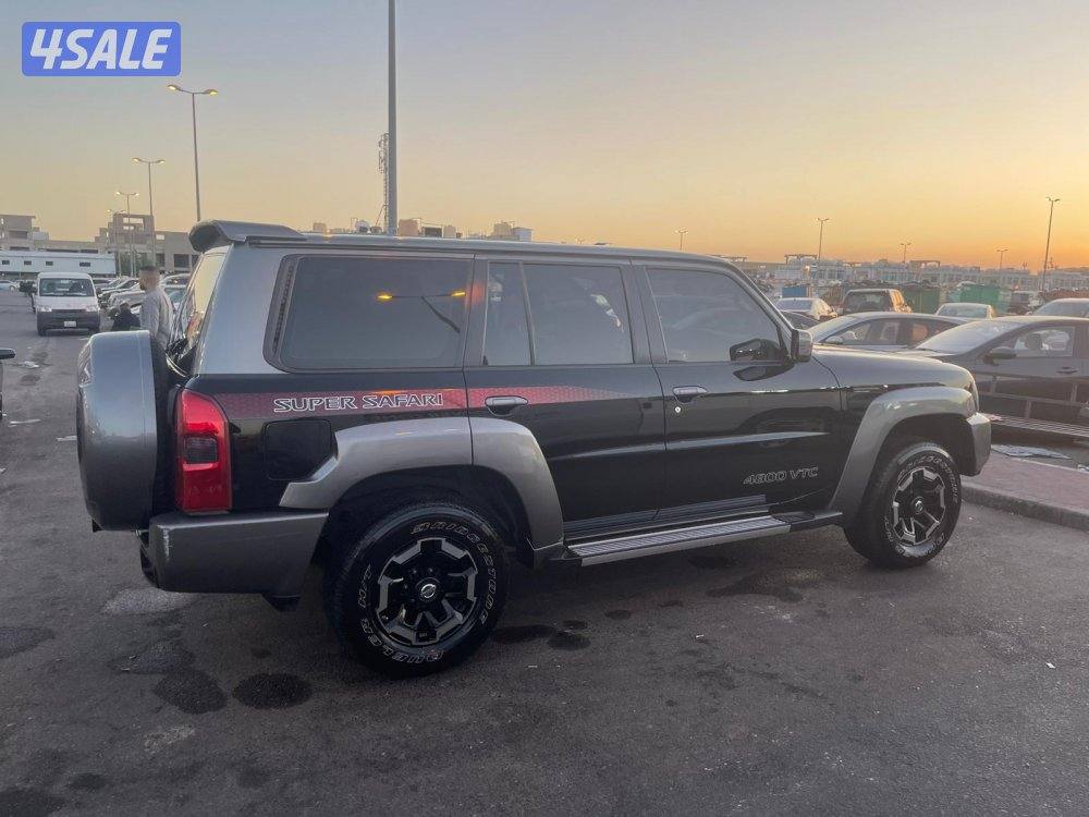 للبيع سوبر سفاري ٢٠٢١ ( قير عادي )2