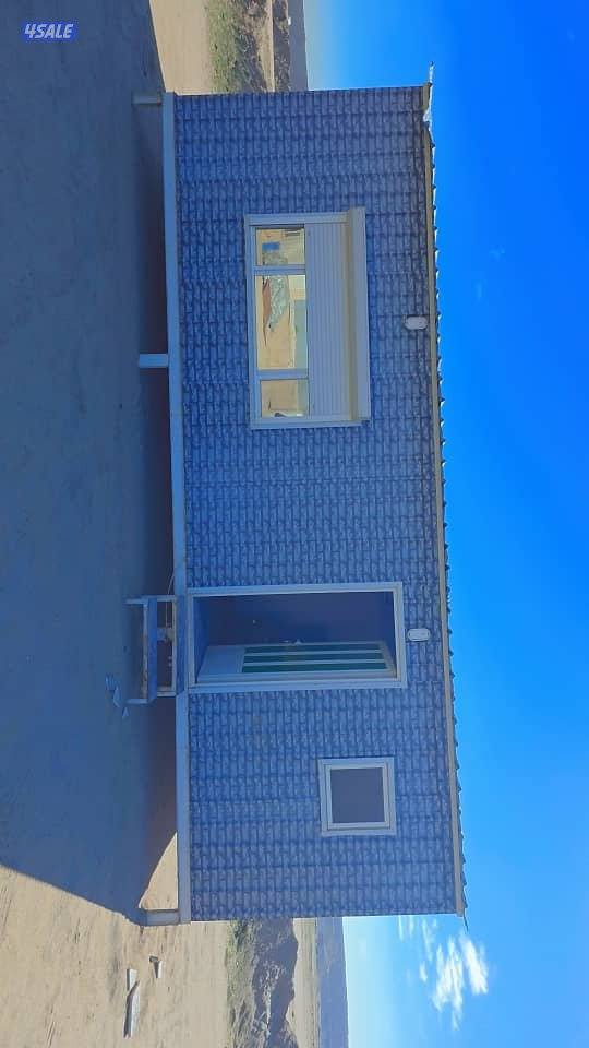 للبيع شالية ثابت 8في 4مطبخ تحضيري حمام وحده تكييف ديكورات مع عفش جاهز1