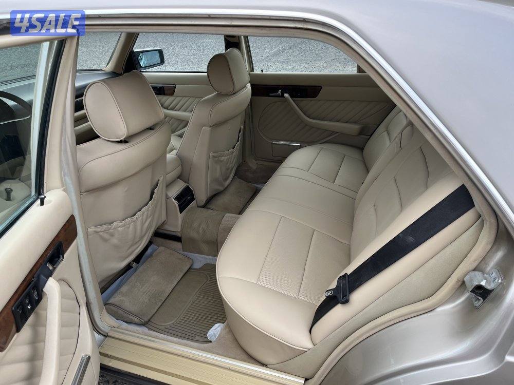 مرسيدس ٥٦٠ لارج ١٩٨٩1