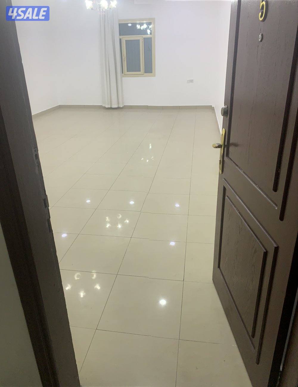 شقة با المطلاع N10 وشقة بسعد العبدالله ق 30