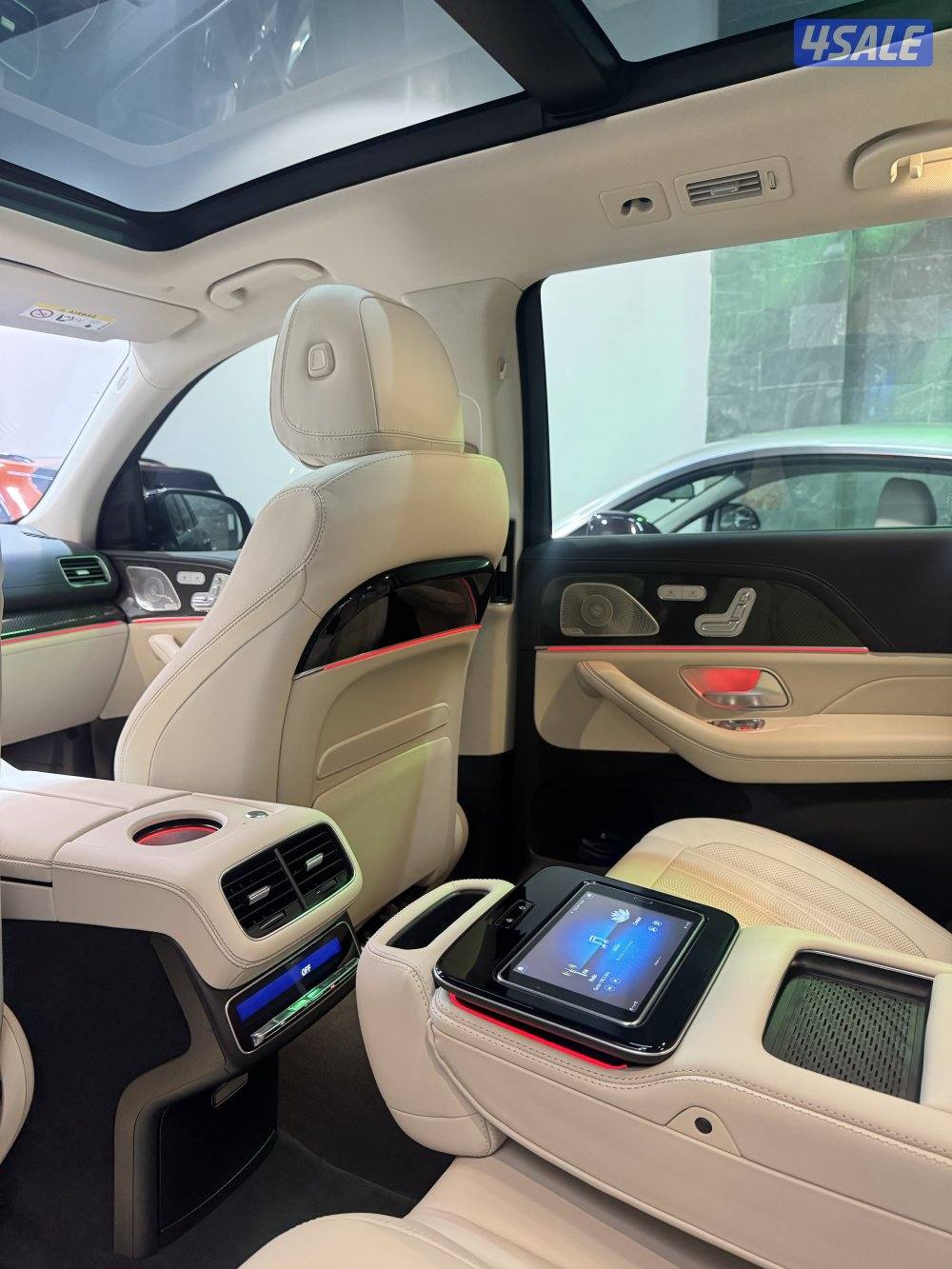 للبيع مرسيدس GLS63AMG موديل 202210