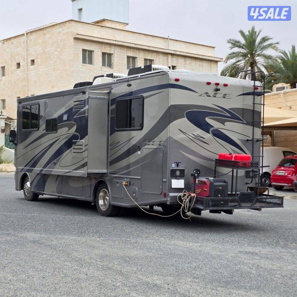 فورد F53 سلندر 8 عداد 641