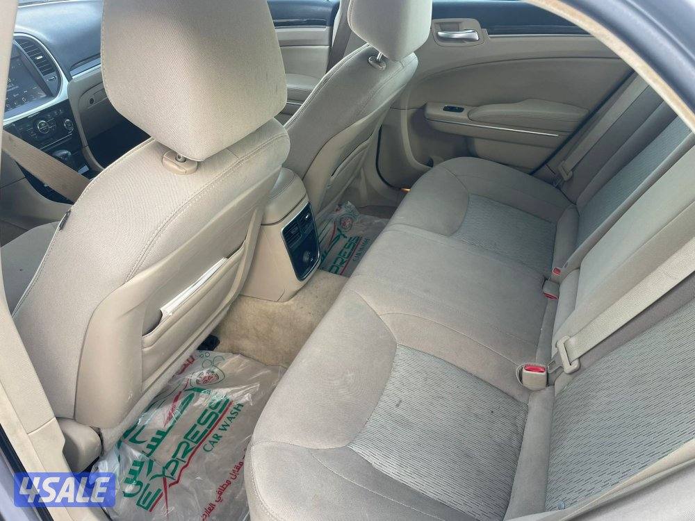 كرايزلر 8 سلندر5