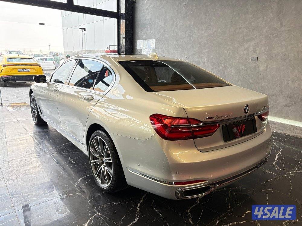 B M W 750 Li individual5