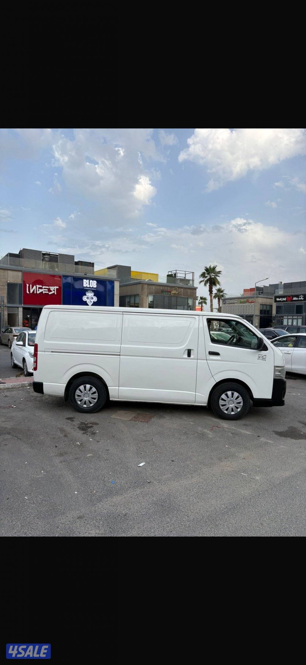 للبيع باص بكس مقفل 201311