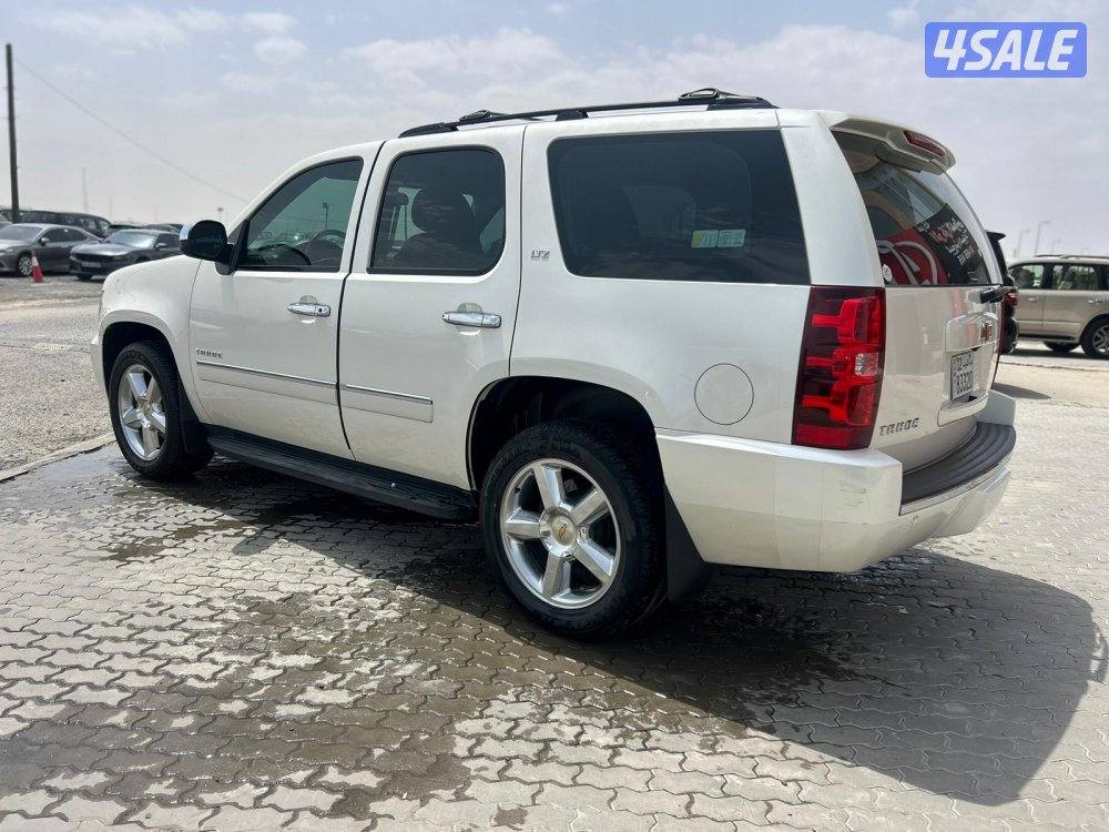 شيفرولية تاهوLTZ موديل 2013 ماشى 251.000 k.m  وارد الغانم .صبغ وكالة2