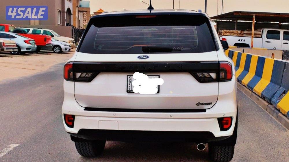 SAL CAR   FORD  EVEREST 2025 km(1)6