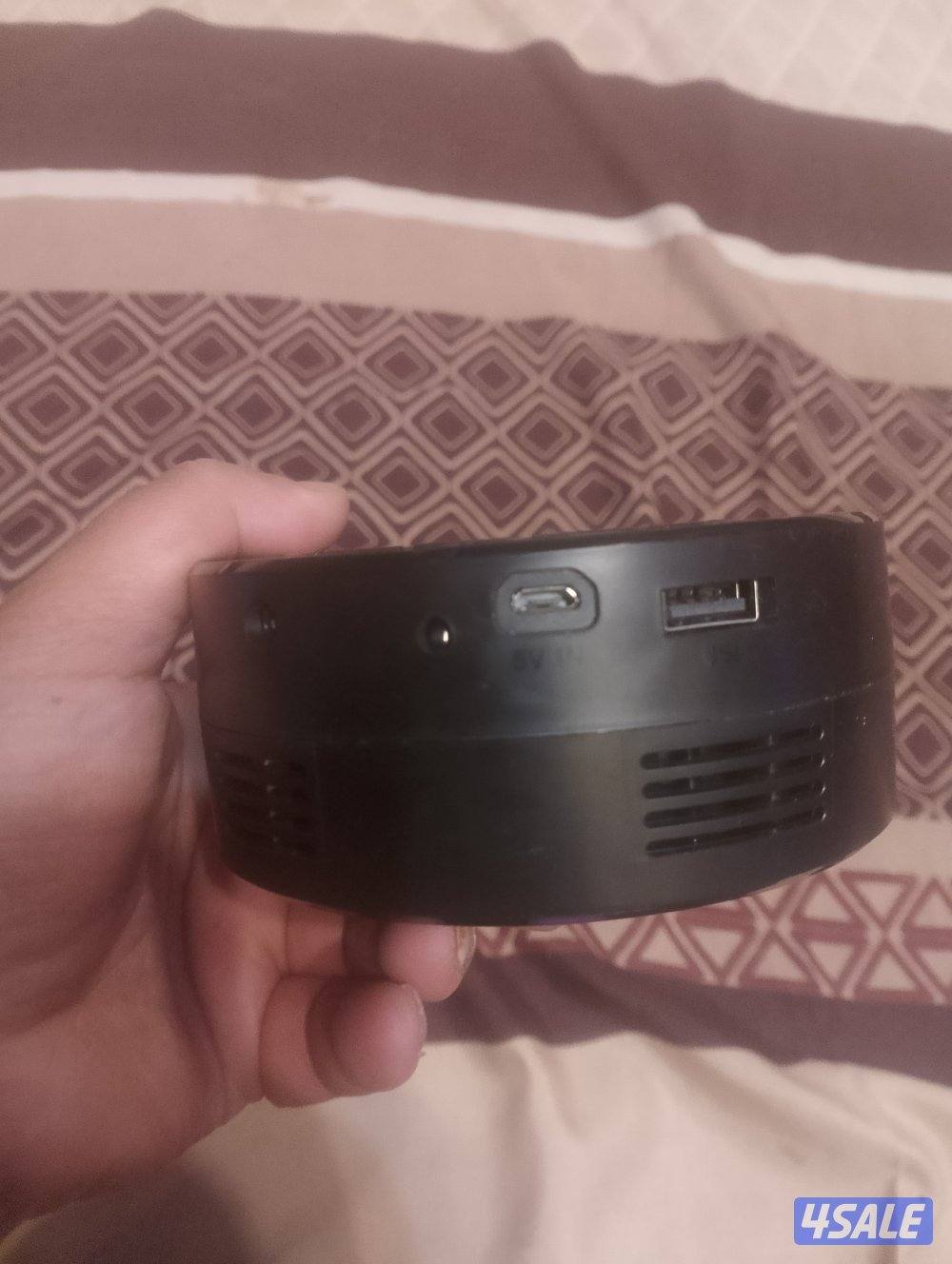 للبيع بروجكتر4