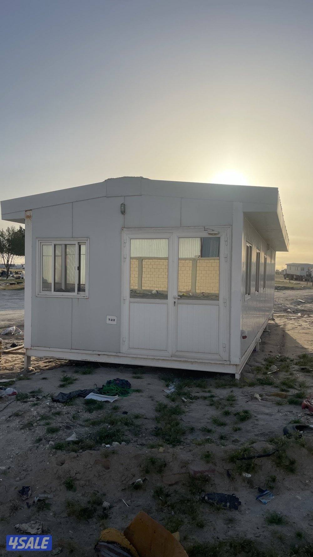 شاليه ساندويش بنل ١٢*٤( صاله و مطبخ و حمام )و ١٢*٥(غرفتين و حمام)4