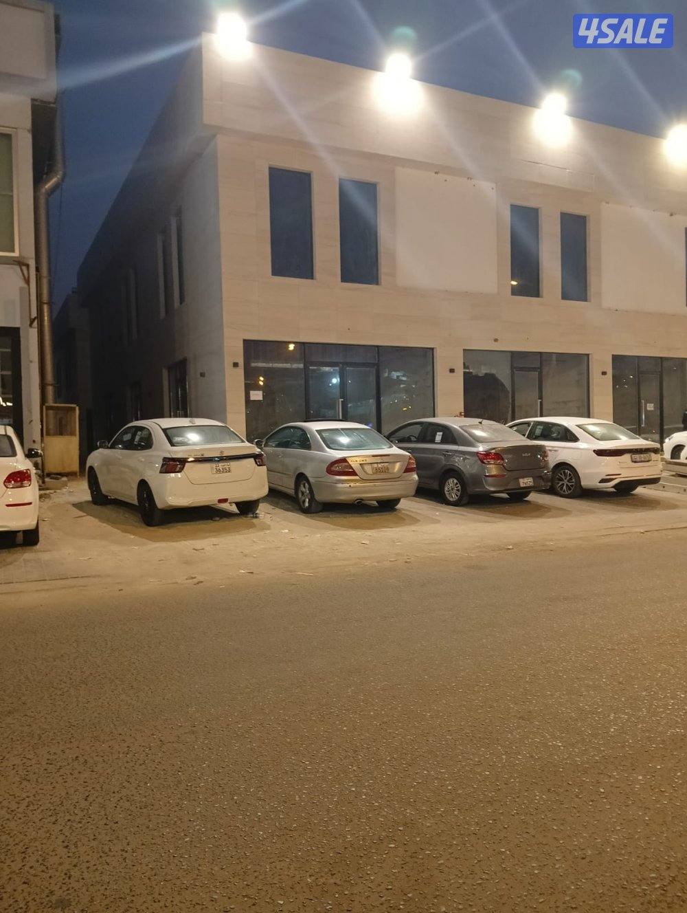 للإيجار قسيمة بالكامل في أسواق القرين4