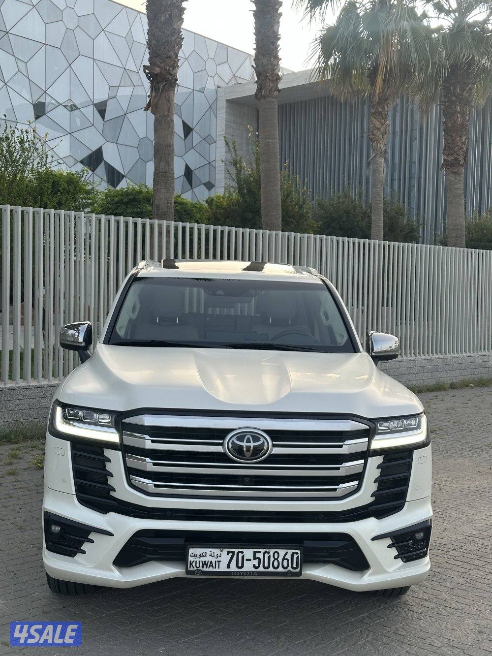 لاندكروزر VXR 2023 صبغ الوكالة وشرط الفحص3