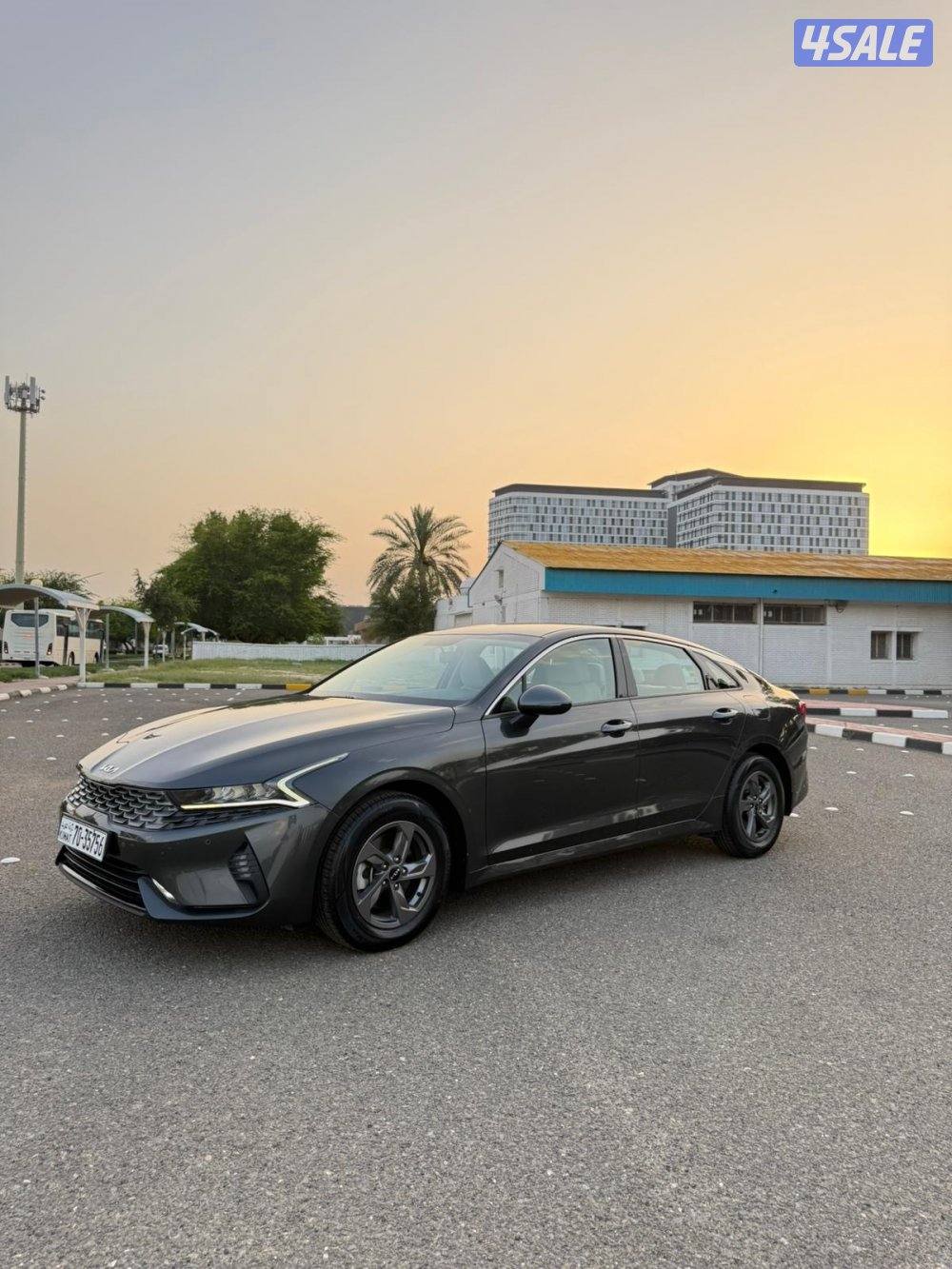 كيا k5 موديل 2023 شرط الفحص والنظافه ماشي 70 الف فقط سيرفس منتظم1