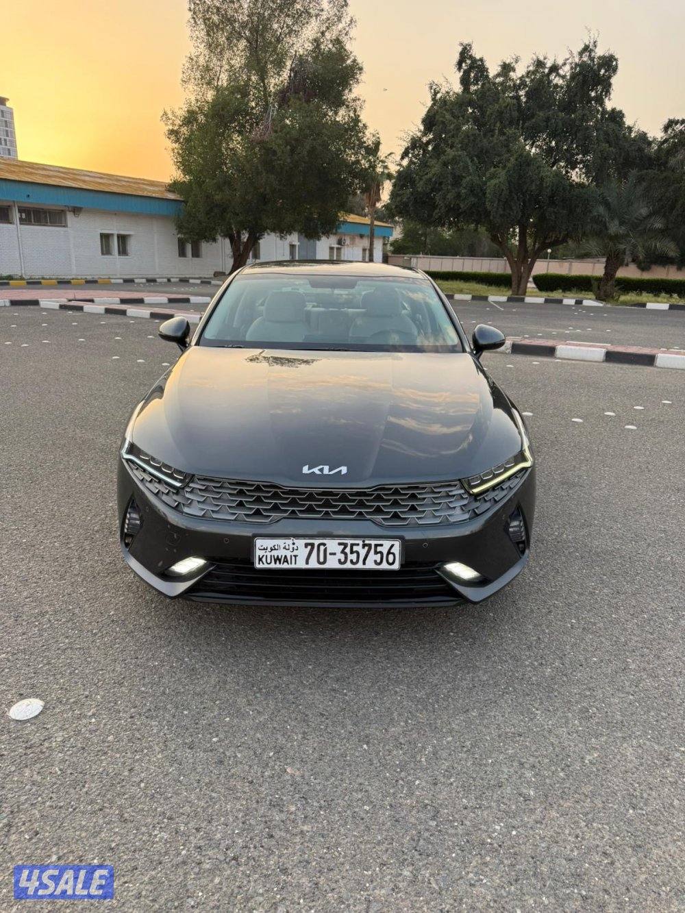 كيا k5 موديل 2023 شرط الفحص والنظافه ماشي 70 الف فقط سيرفس منتظم2