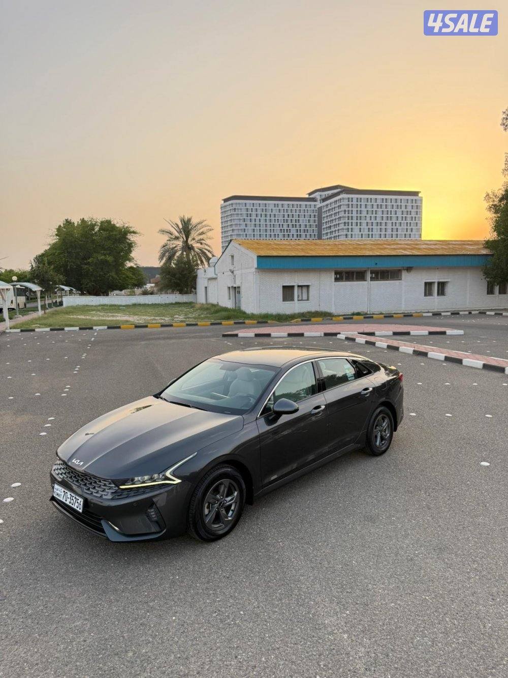 كيا k5 موديل 2023 شرط الفحص والنظافه ماشي 70 الف فقط سيرفس منتظم5