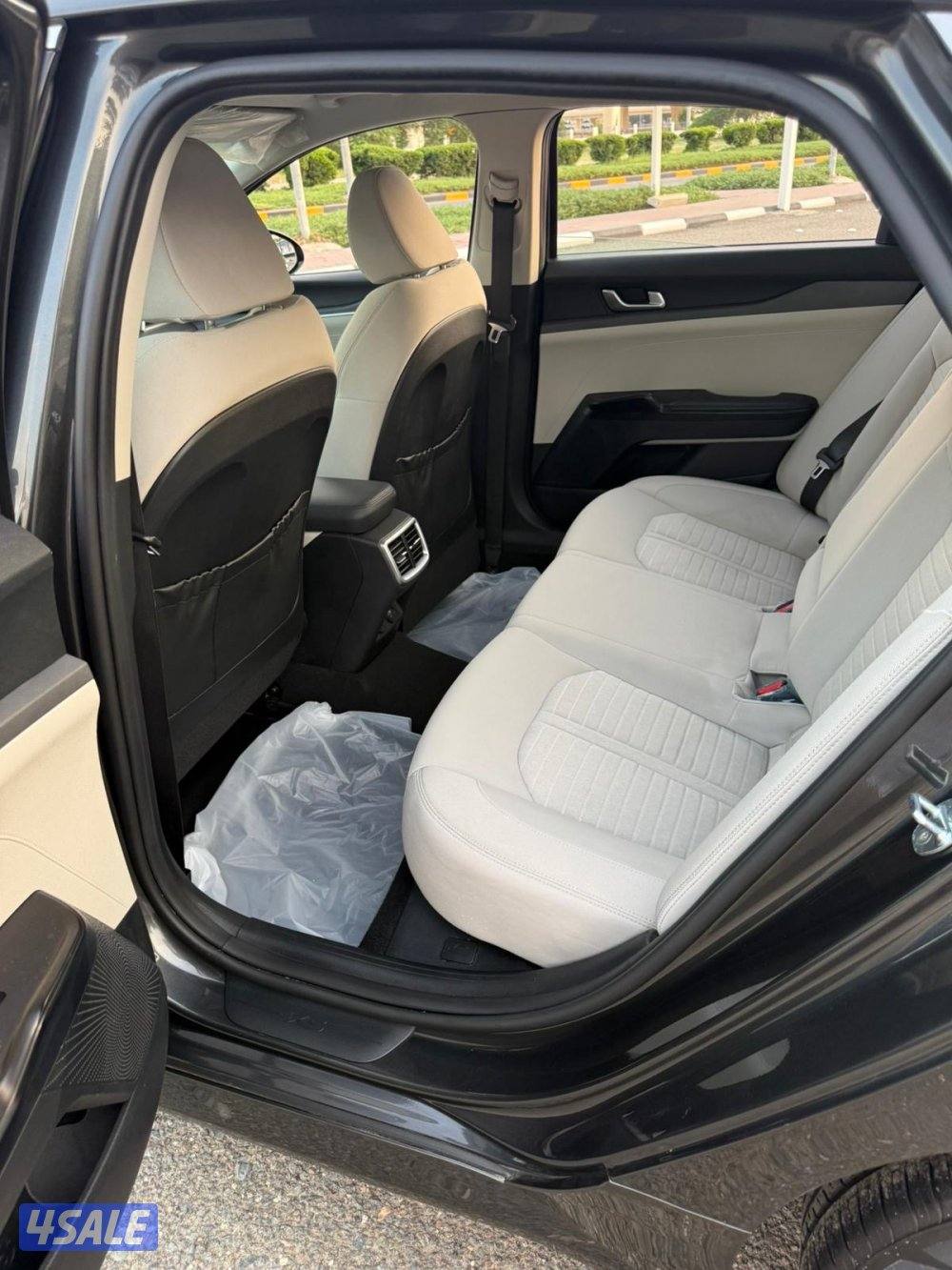 كيا k5 موديل 2023 شرط الفحص والنظافه ماشي 70 الف فقط سيرفس منتظم8