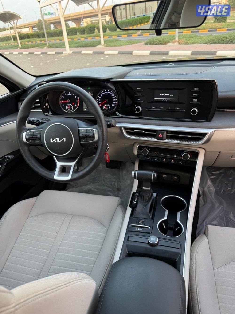 كيا k5 موديل 2023 شرط الفحص والنظافه ماشي 70 الف فقط سيرفس منتظم7