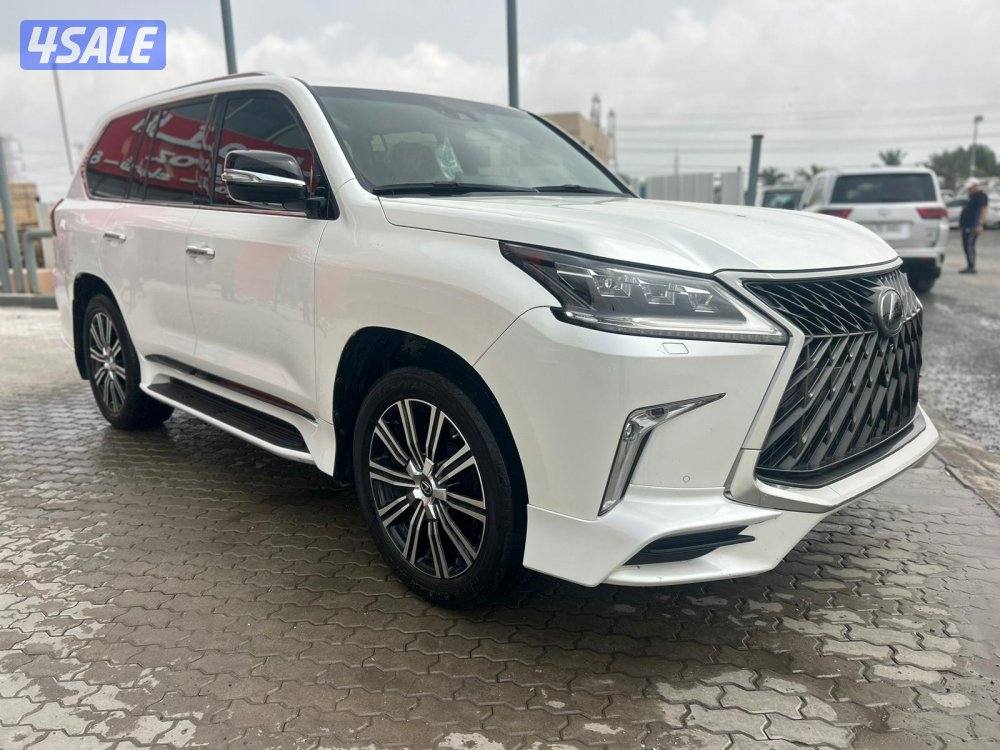 لكزس LX570 s موديل 2018 ماشى 191.000 k.m  وارد الخليج .1