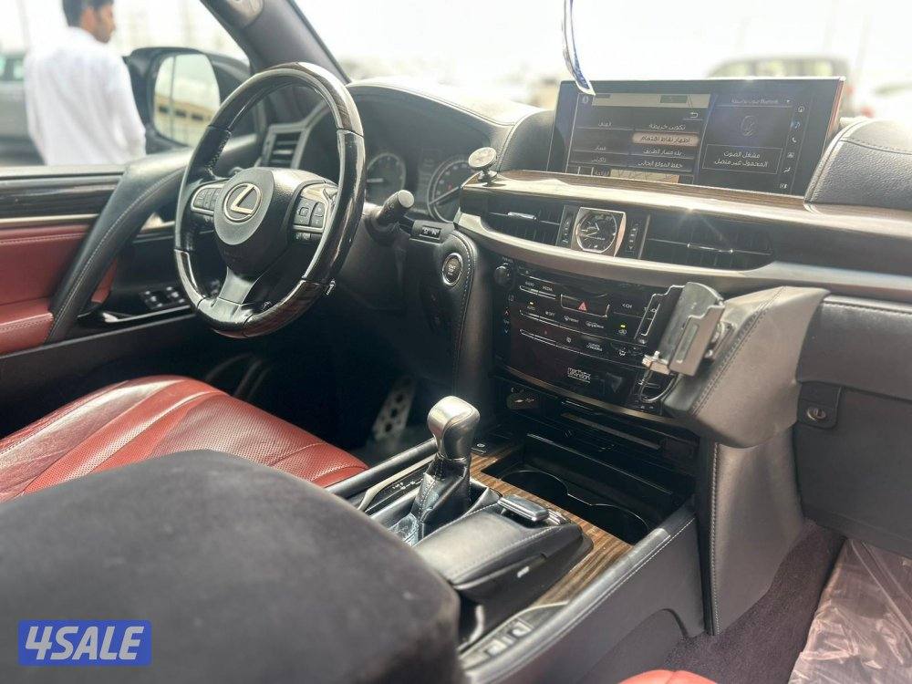 لكزس LX570 s موديل 2018 ماشى 191.000 k.m  وارد الخليج .7