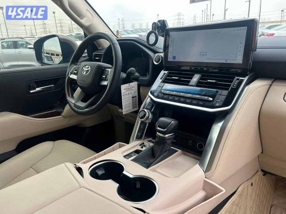 تويوتا لاند كروزر GX.R AEROs  twin turbo.V6 موديل 2025 ماشى 7000 k.m7