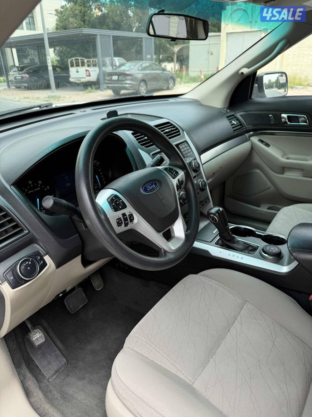 للبيع فورد اكسبلور 2014 صبغ الوكاله1