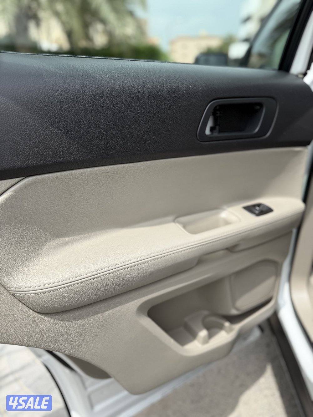 للبيع فورد اكسبلور 2014 صبغ الوكاله3