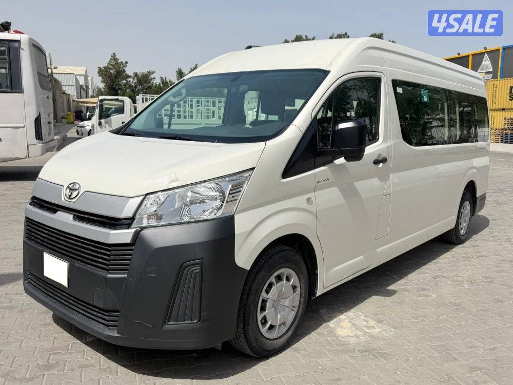 للبيع تويوتا هاي اس مقفل موديل 2022  راكب120