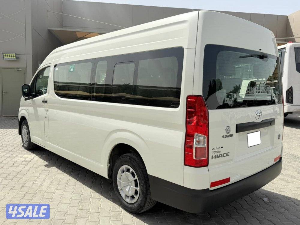 للبيع تويوتا هاي اس مقفل موديل 2022  راكب122