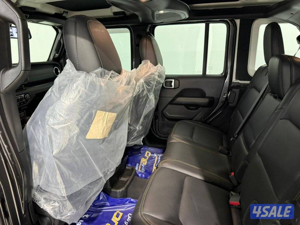 Jeep Wrangler Sahara 20254