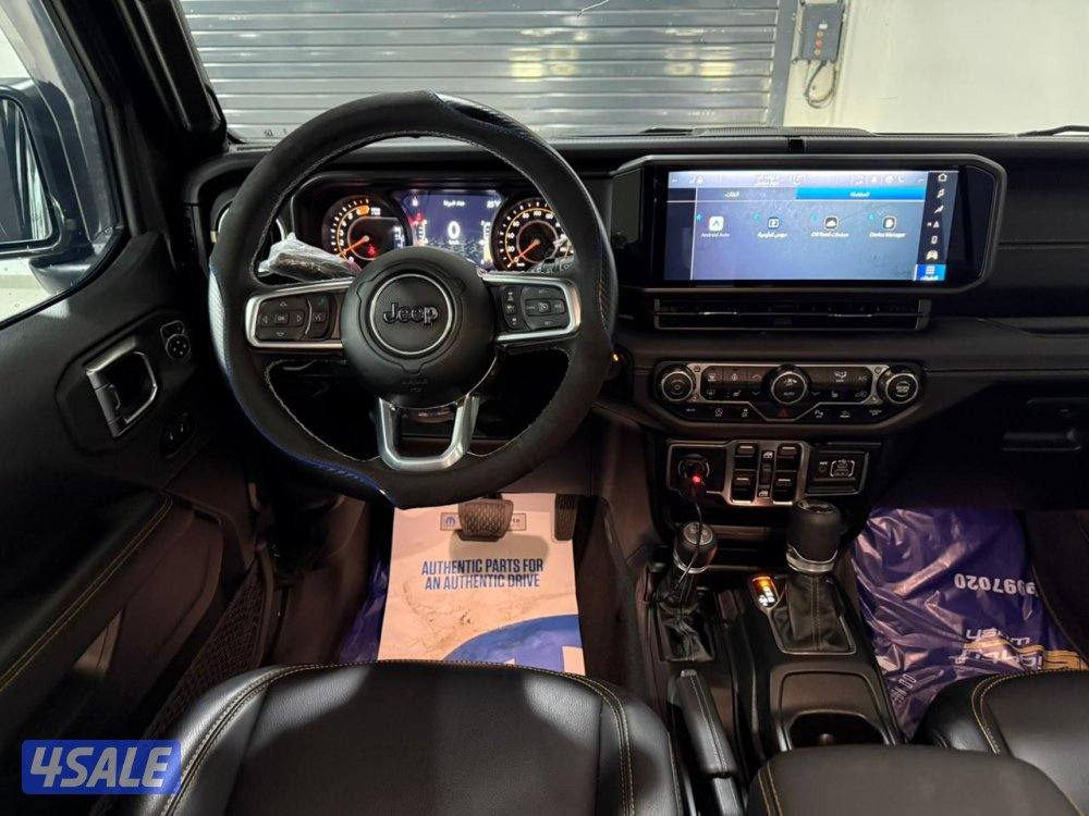 Jeep Wrangler Sahara 20256