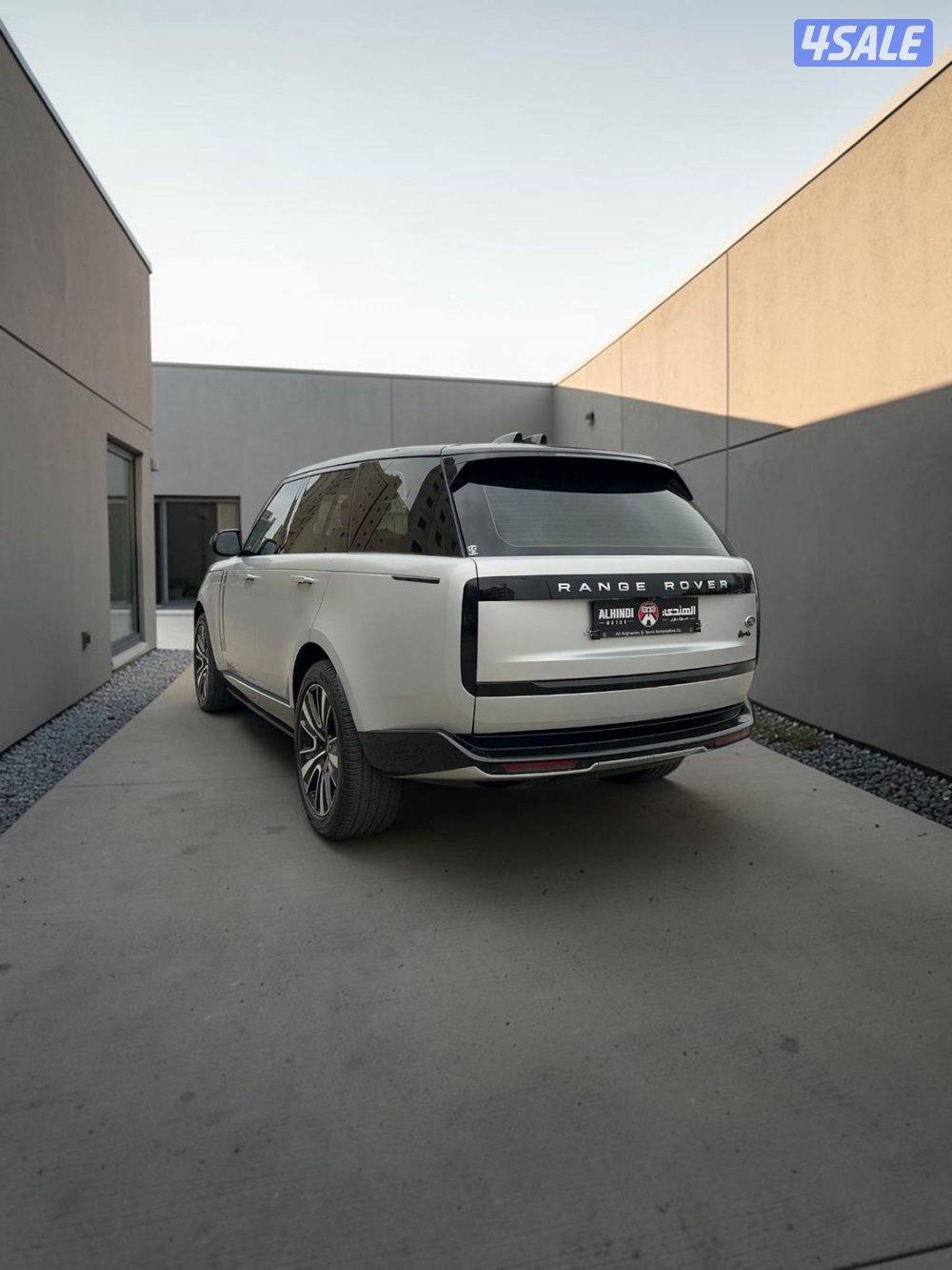 📍رنج كلاسيك - م٢٠٢٣ - ٦ سلندر - عداد ٣٦ الف - صبغ وكالة - الغانم 📍5