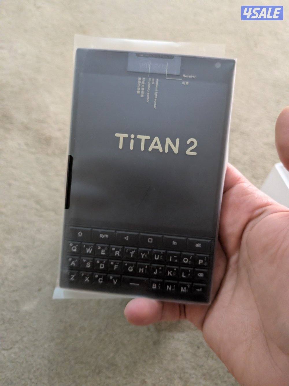 للبيع هاتف unihertz titan 20