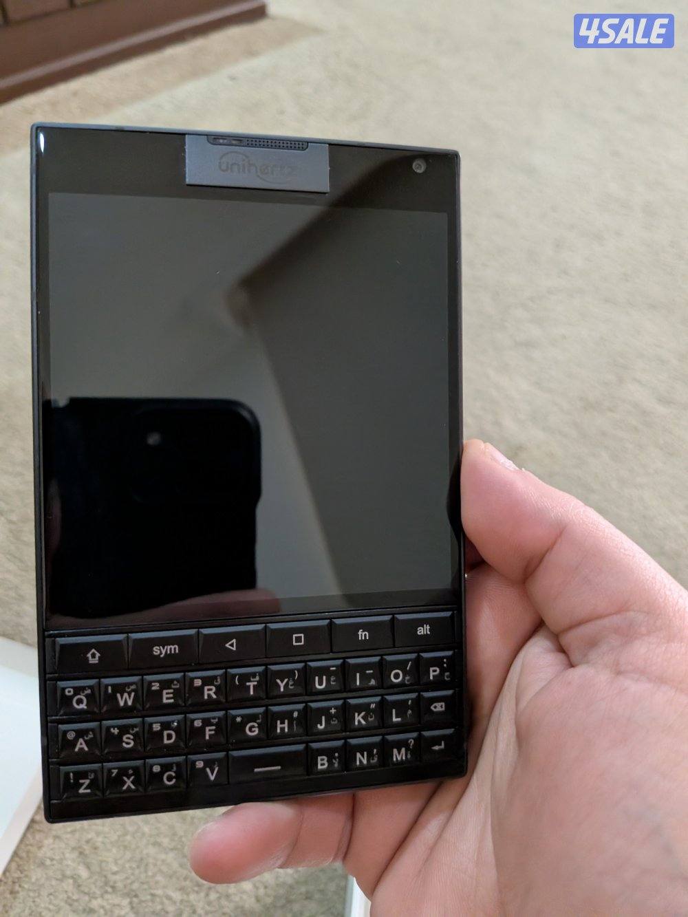 للبيع هاتف unihertz titan 21