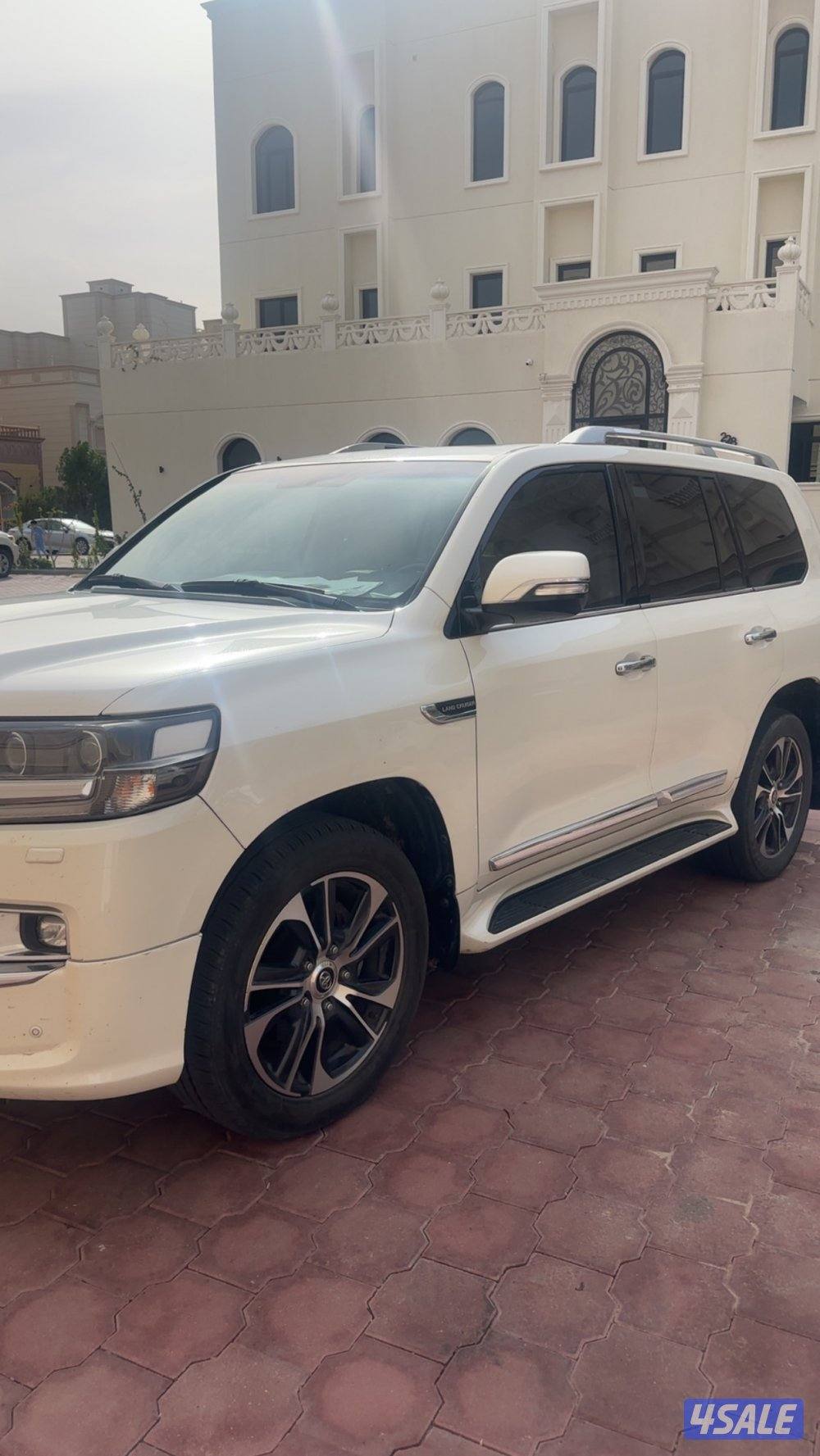 للبيع الاند كروزر قراند تورنق4