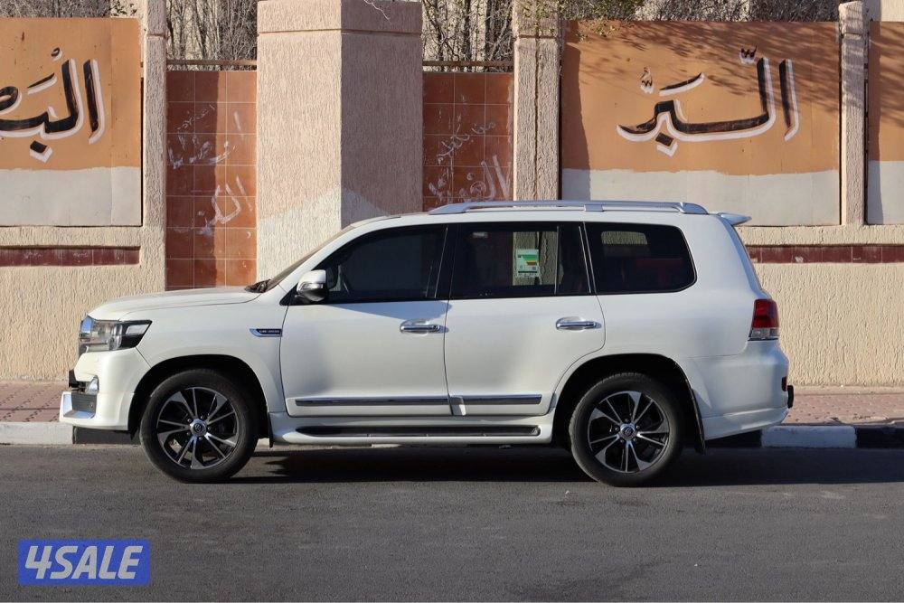 لاندكروزر 20150