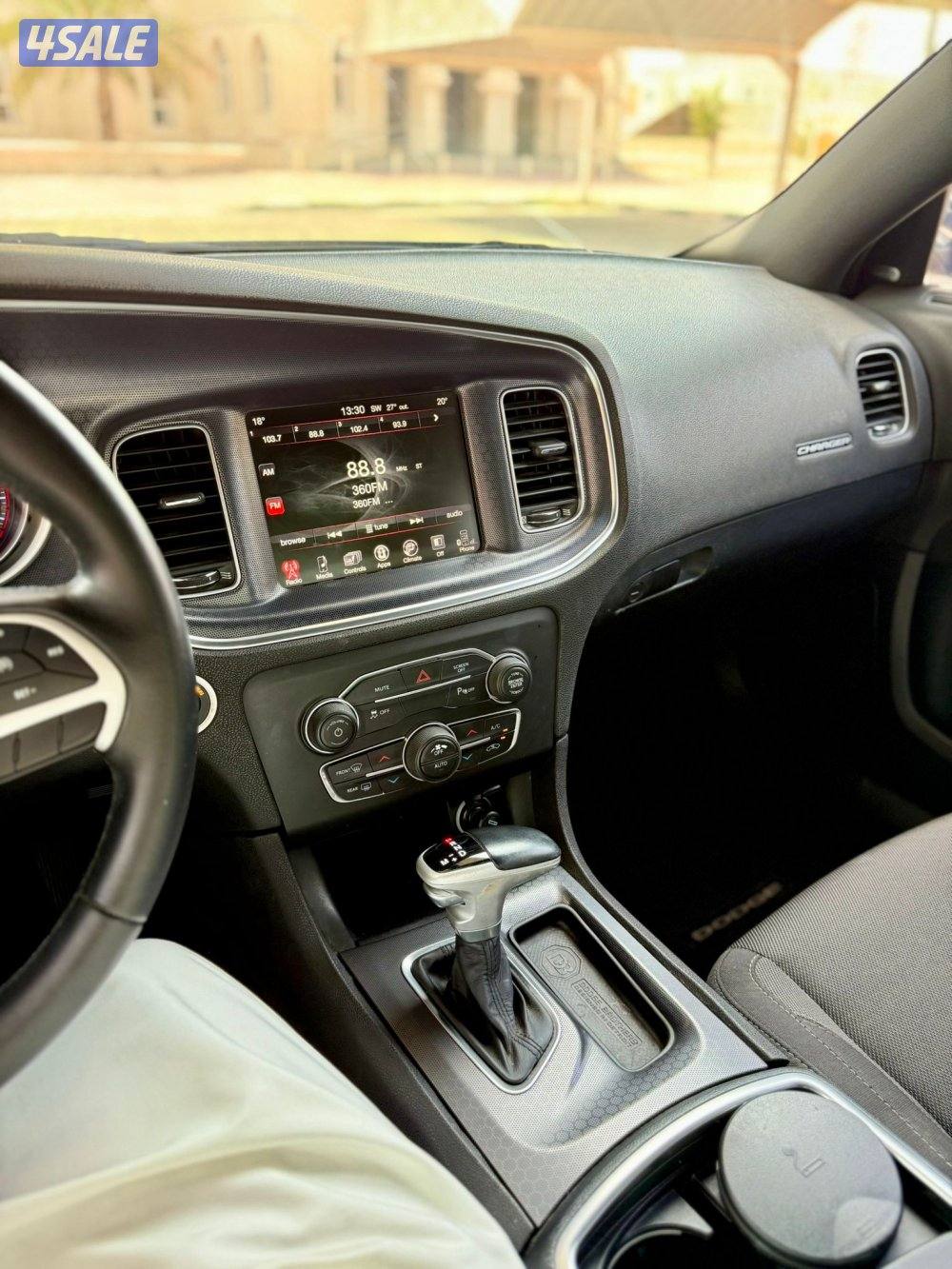 دودج تشارجر SXT المالك الثاني موديل 2017 ماشي 120 وارد الملا شرط الفحص8