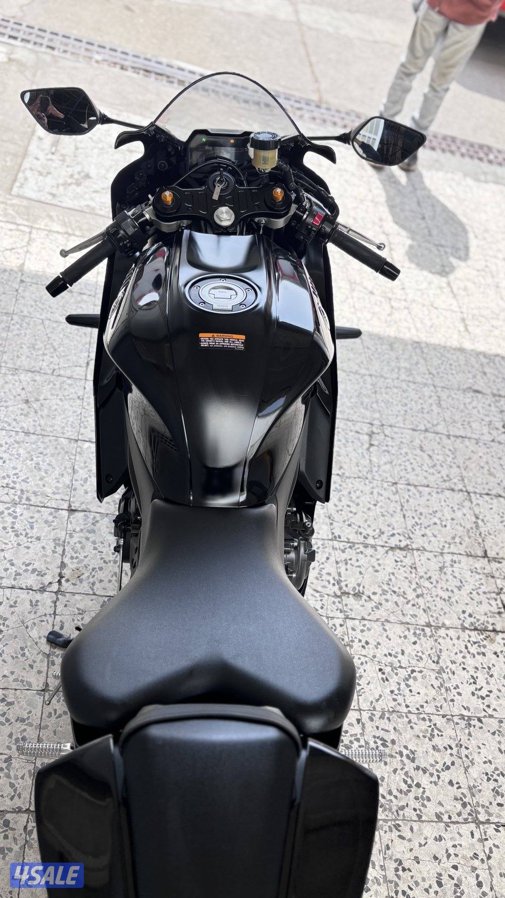 للبيع yamaha R7 موديل 20232