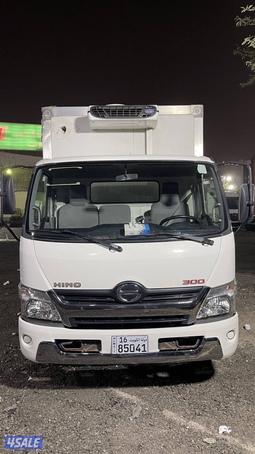 ثلاجة للبيع نظيفة جدا1