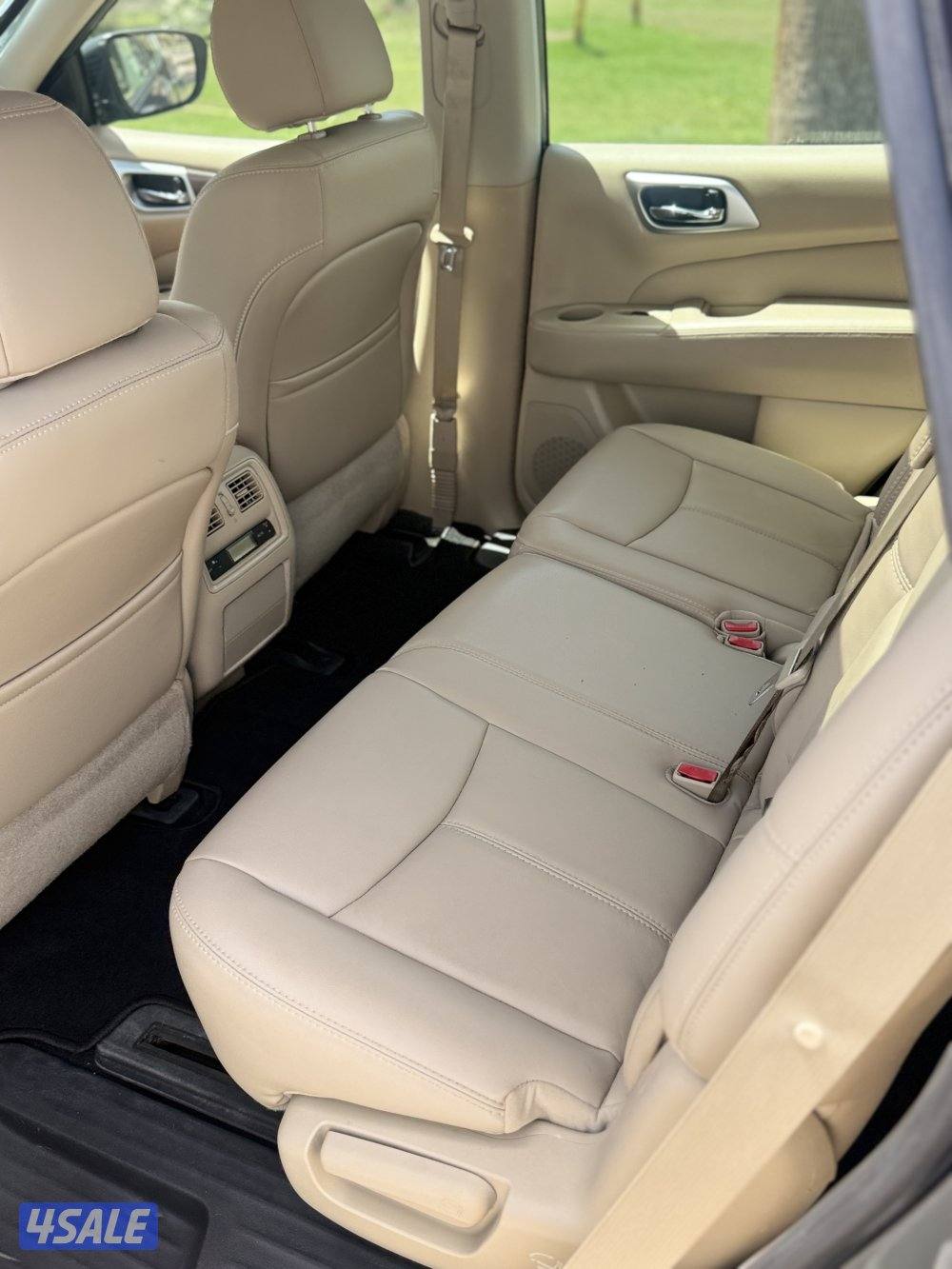 نيسان - باثفايندر - عداد 47 الف - موديل 20186