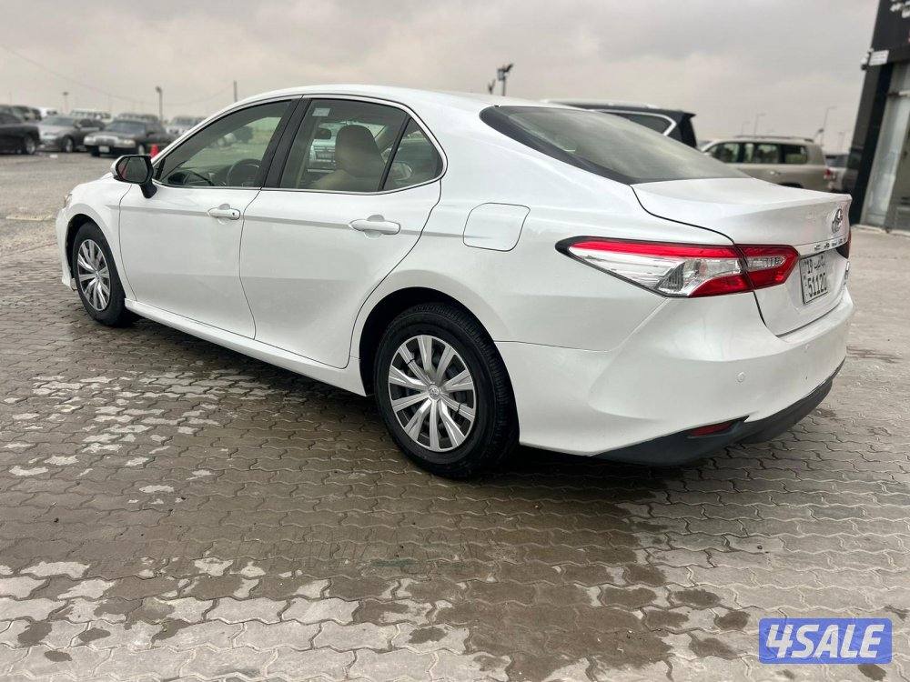 تويوتا كامرى LE موديل 2020 ماشى 213.000 k.m  وارد الساير.اصباغ متفرقه2