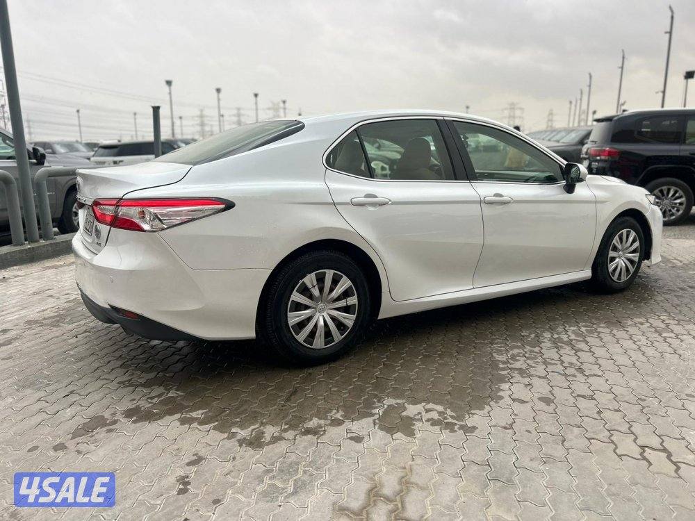 تويوتا كامرى LE موديل 2020 ماشى 213.000 k.m  وارد الساير.اصباغ متفرقه3